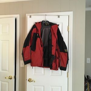 Men's Mountain Hardwear Jacket